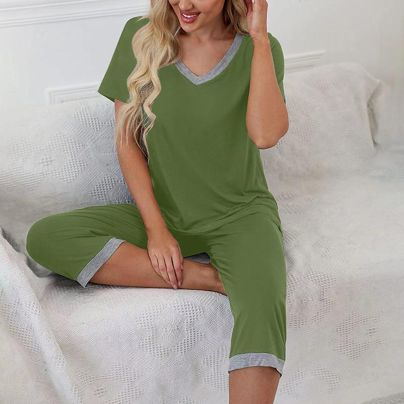 Conjunto de pijama de verano para mujer, camiseta de manga corta con cuello en V y pantalones Capri, ropa de dormir, trajes de salón de Color contrastante