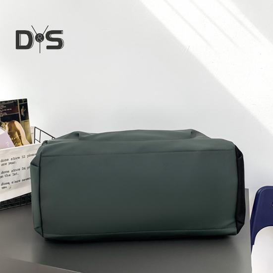 Travel Bag with Independent Shoe Compartment Zipper Closure Large Capacity Waterproof Fitness Bag Handbag for Men Women