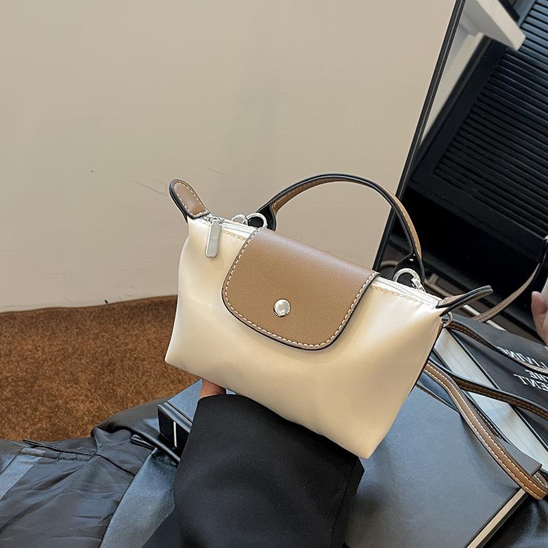 

Элегантная французская мини-сумка кроссбоди из нейлона с драконом грязно-белый