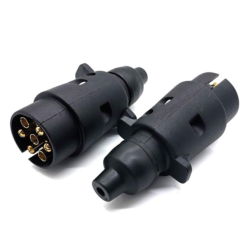 1PC 7 Pin Socket Plugs For Trailers RVs Waterproof Plugs Socket Adapter 12V 7 Way Round Standard European Car Plug Connector