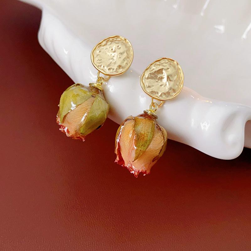 Handmade real flower eternal flower bud silver needle earrings fashionable and elegant versatile stud earrings
