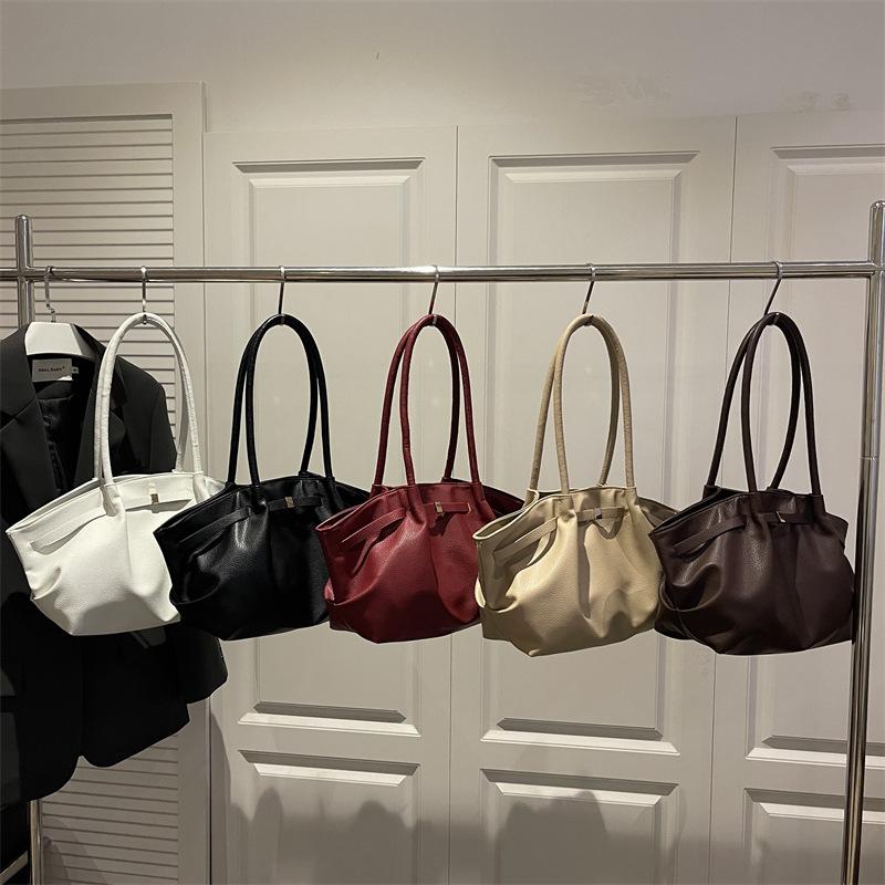 Large-capacity Commuting Bag, High-end and Stylish Single-shoulder Bag