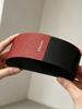 Prada Estojo Rígido para Óculos com Costura Vermelha e Preta, Caixa Portátil de Armazenamento para Óculos de Sol com Textura de Couro, Pano para Óculos e Caixa de Presente