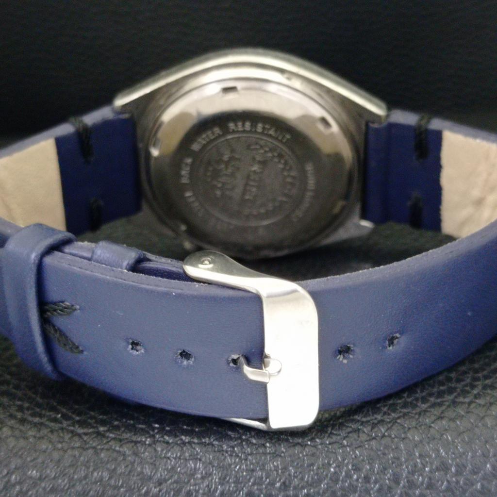 AUTOMATIC VINTAGE ORIENT 46941 JAPAN MENS BLUE COLOR DIAL WATCH a500745-5 R154-a500745