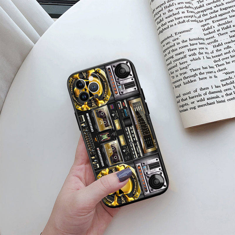 IR30 Vintage Boombox Tape Shell for Samsung Note 20 10 S25 Plus Ultra Lite A51 A52 A53 A71 A72 A73 M20 M30 M21 M31 M51 A11 A70 A56 A26