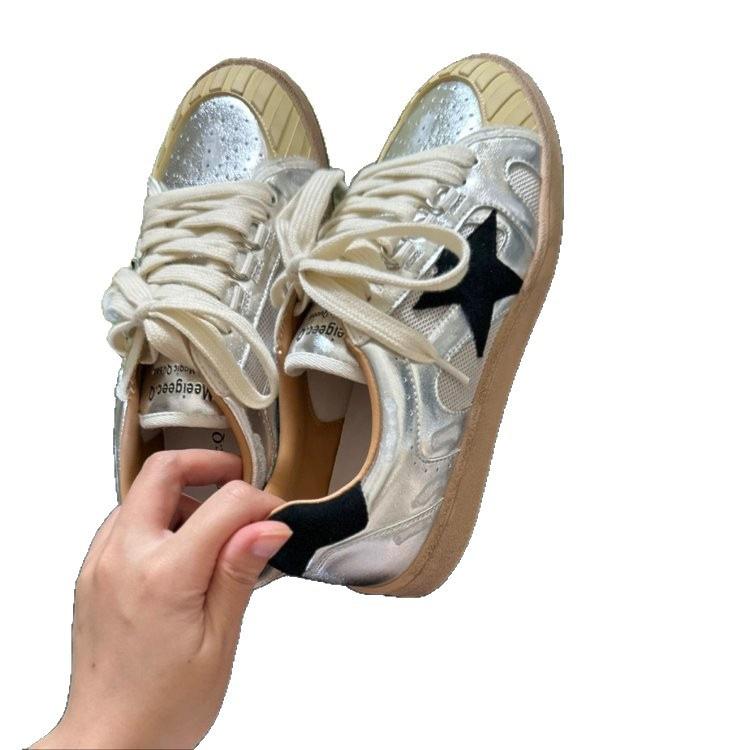 Star board shoes women's 2025 autumn new leisure sports retro German training shoes outdoor breathable white shoes running shoes