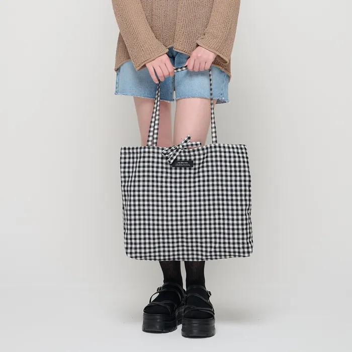 Cotton Gingham Check Shoulder Bag (Black)