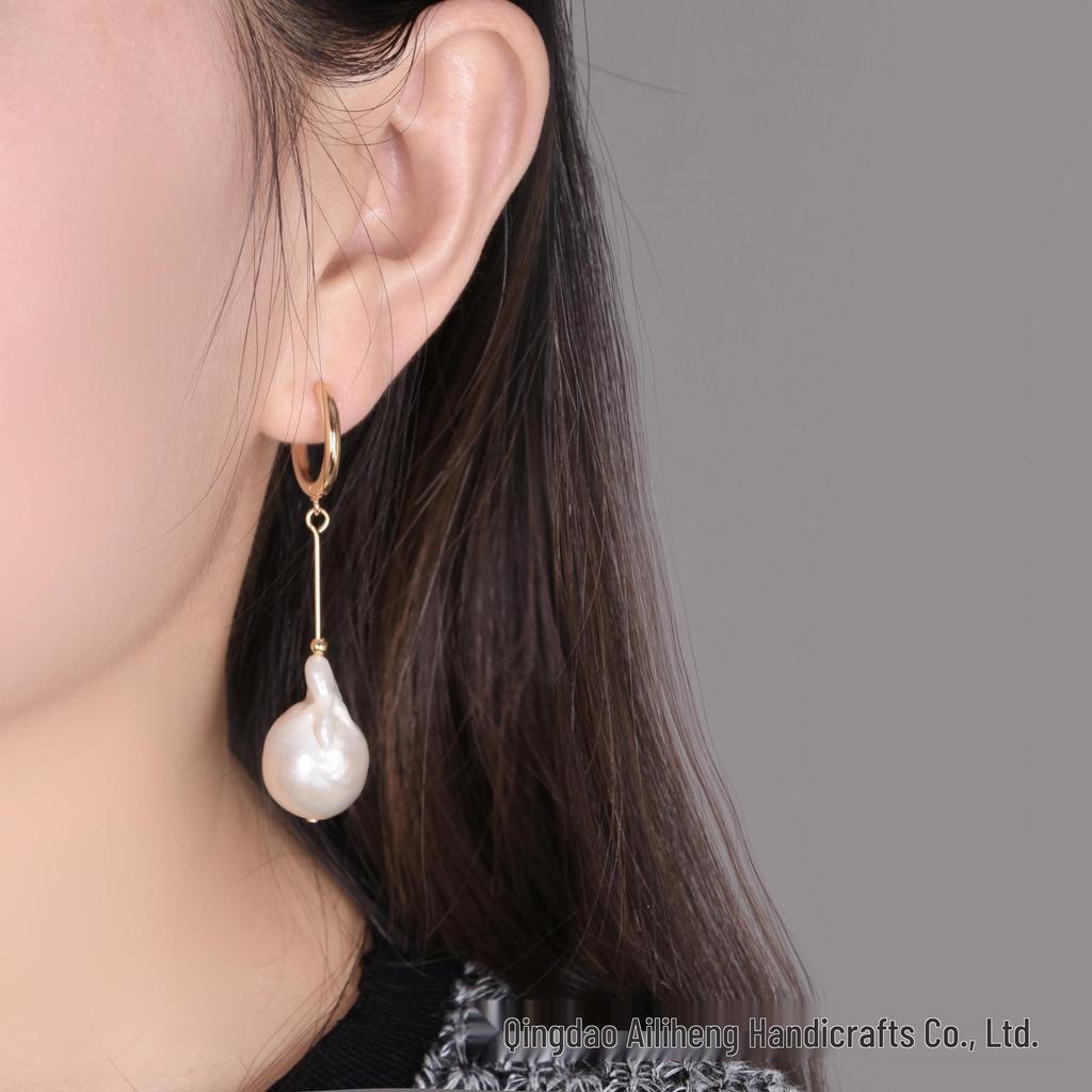 Vielseitige unregelmäßige Barockperlen-Ohrstecker – Natürliche Süßwasserperlen