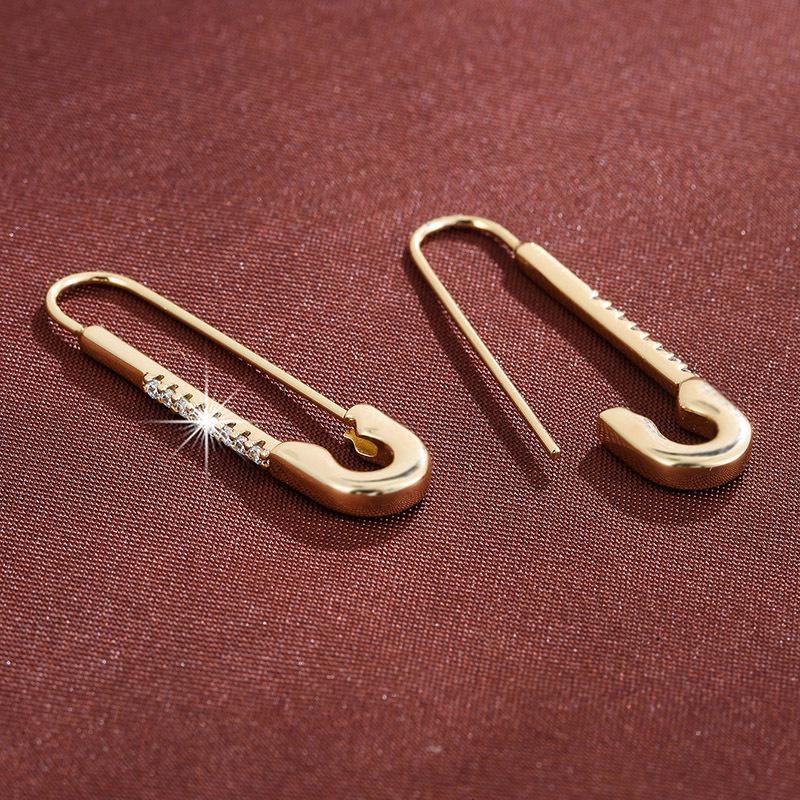 Cercei Stud Fashion cu Zirconiu Tip Agrafă - Design Simplu, Versatil pentru Fete