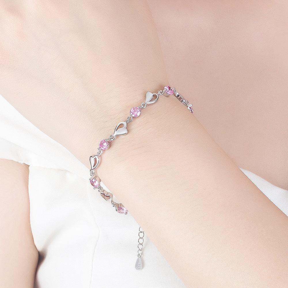 Elegant Starry Heart Women's Bracelet - Luxury Chain for Best Friends