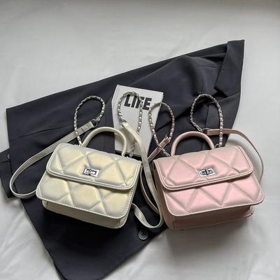Rhombus Embroidery Thread Small Bag Women's New Popular Texture Chain Shoulder Messenger Bag Backpack