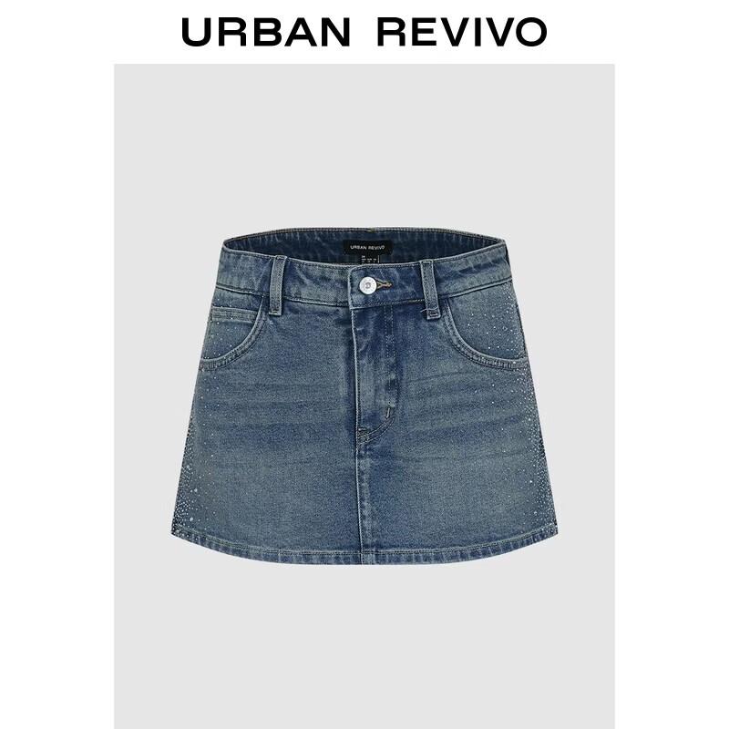 UR2026 Women s Trendy Rhinestone Washed Denim Shorts 28
