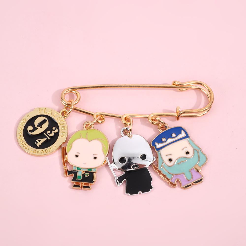 Film and television peripheral brooch cartoon cute metal badge set clothes anti-light pin jewelry