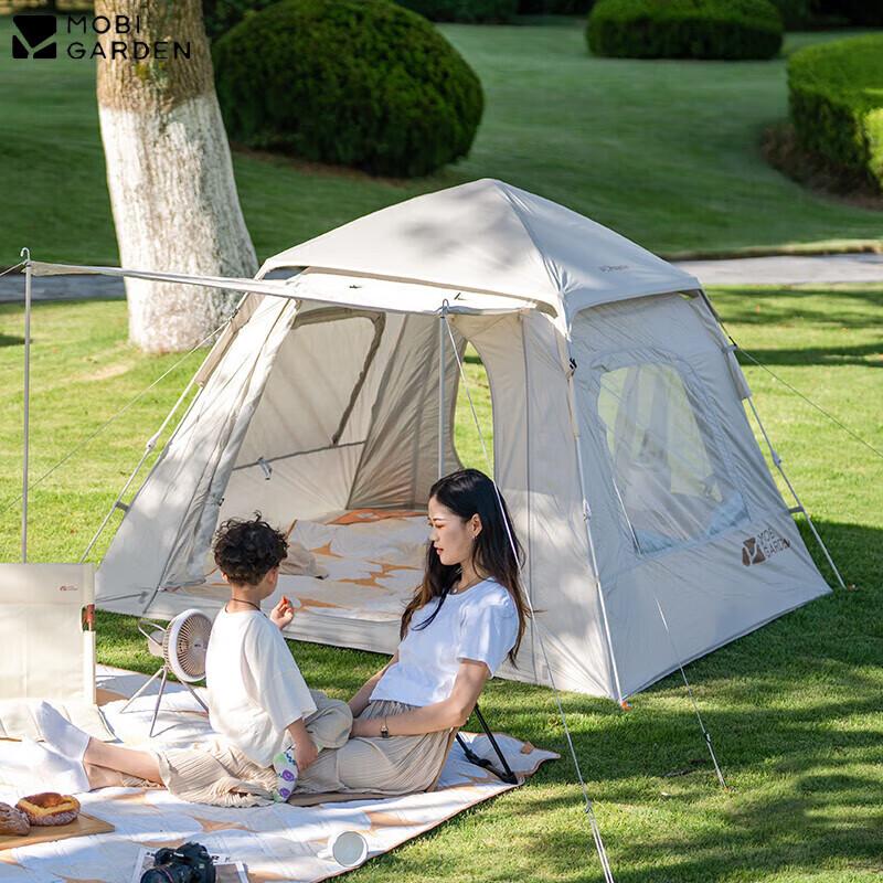 Mobi Garden Zero-Touch Pop-Up Camping Tent