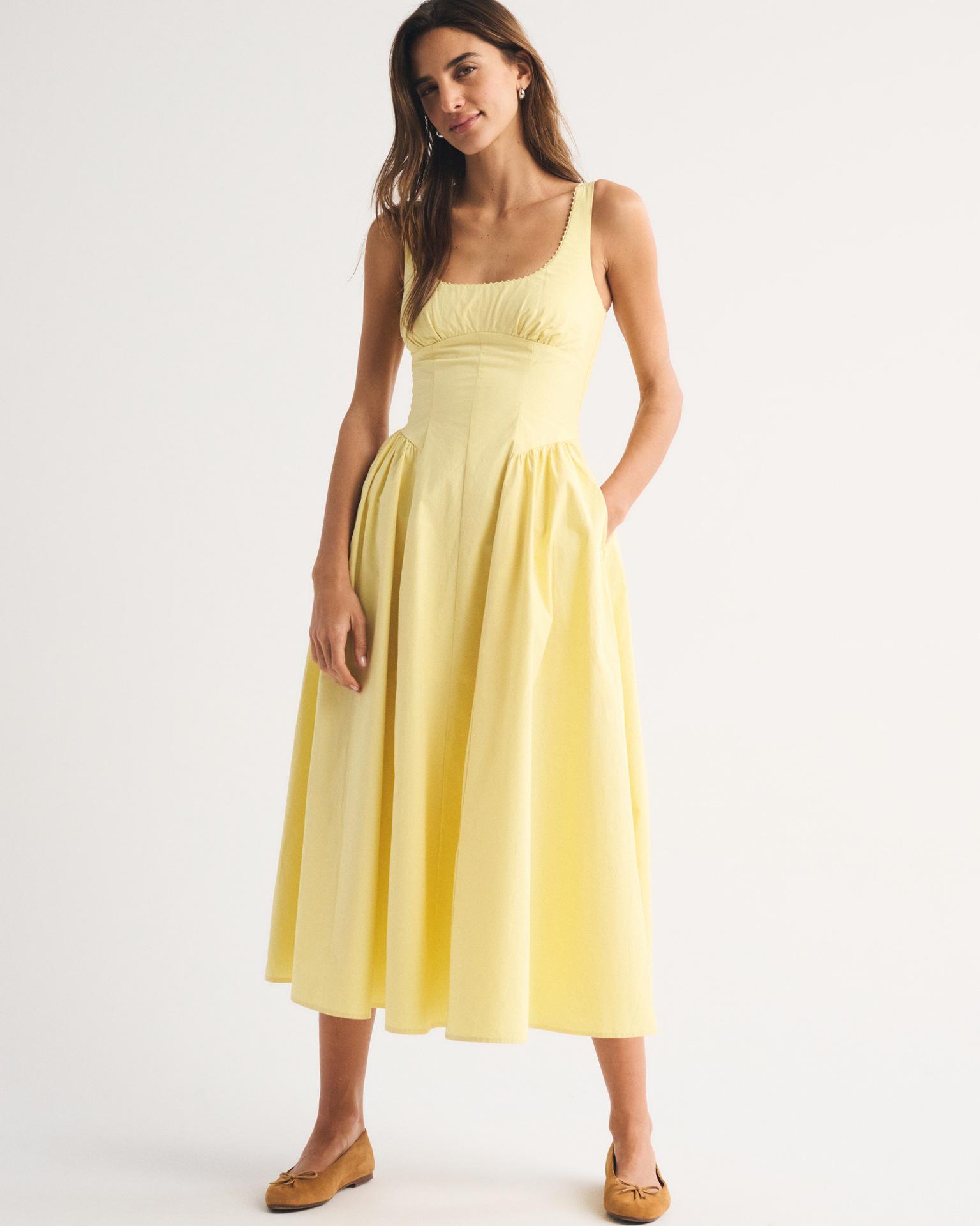 

2026 Women s Slimming Spaghetti Strap Dress - European & American Style, Printed Patchwork, Wide-Hem Midi Skirt. Small