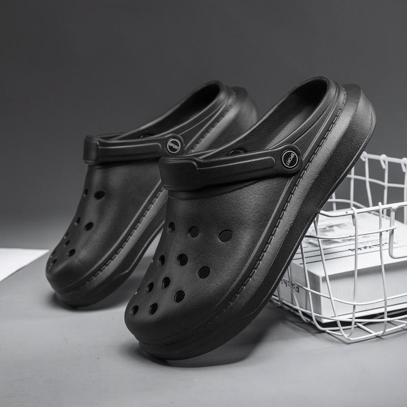 

New couple sandals outdoor garden shoes men s bag head beach shoes breathable soft sole women s lightweight hole shoes 35-36 чёрный