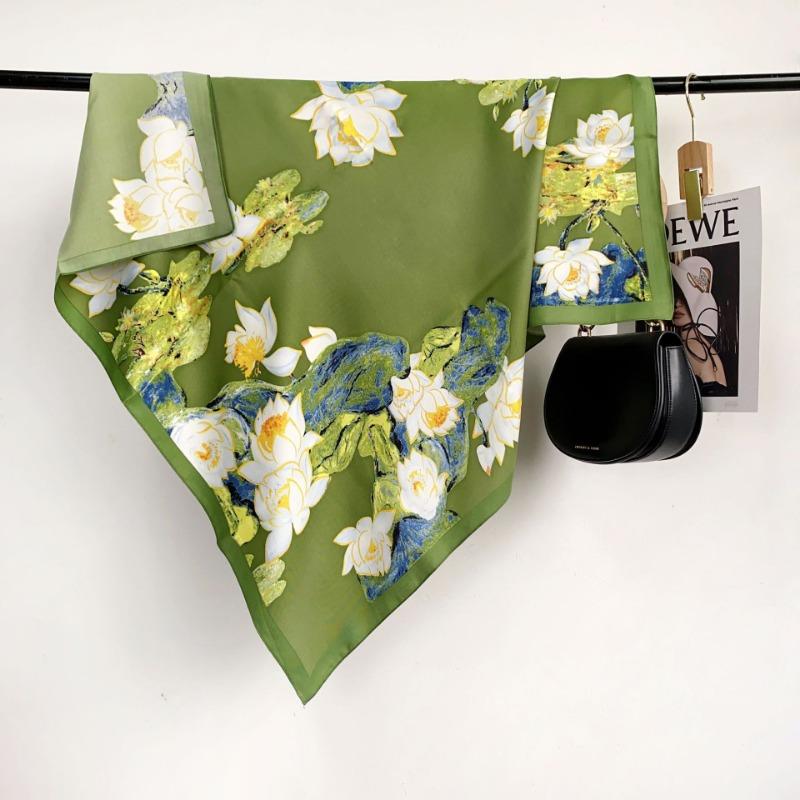 Women S Printed Square Scarf For Sun Protection And Daily Wear