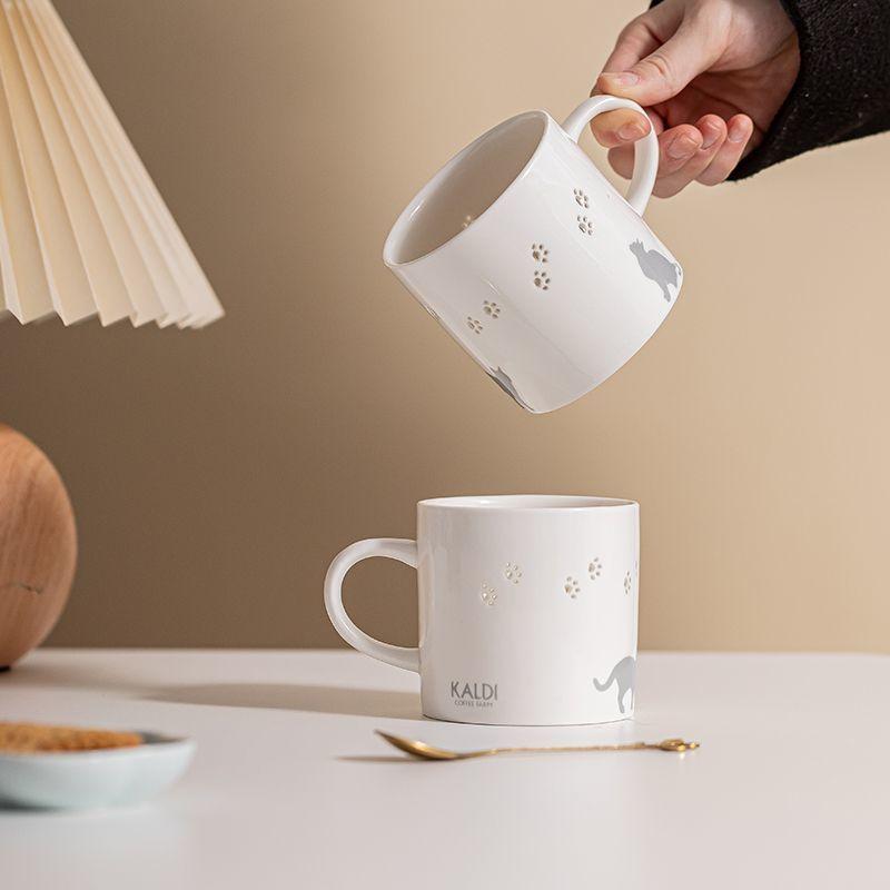 Ceramic Exquisite Cat Paw Mug Cartoon Birthday Gift Simple Couple Water Cup Coffee Breakfast Cup Office Birthday Christmas Gift