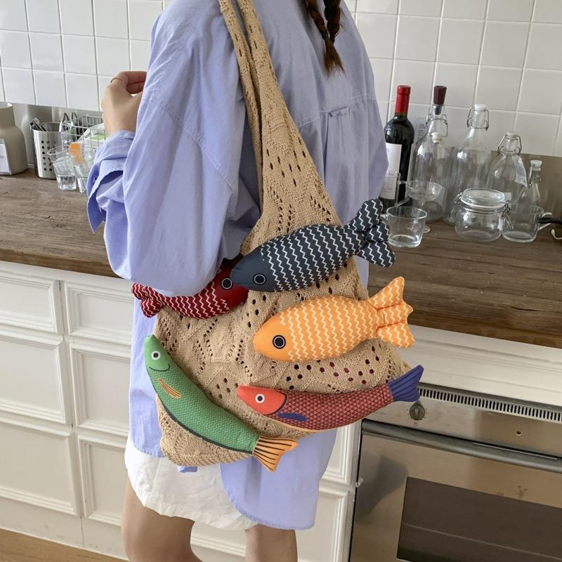Niche design sense bag women's knitted wool woven bag splicing vacation leisure portable shoulder tote bag