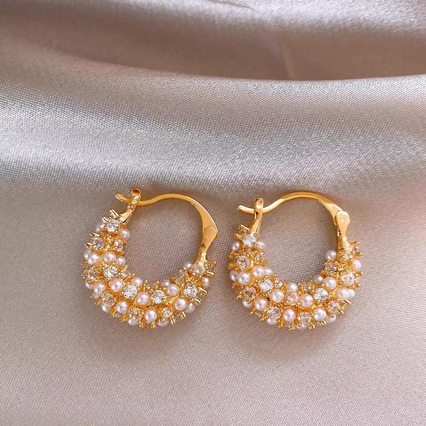 18k Gold Plated Zircon Pearl U-shaped Ear Cuff - Elegant High-end Versatile Earrings