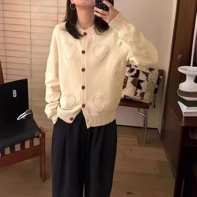 Autumn New Love Crew Neck Knitted Sweater Women's Three-dimensional Single-breasted Loose Sweater Cardigan Women's Coat