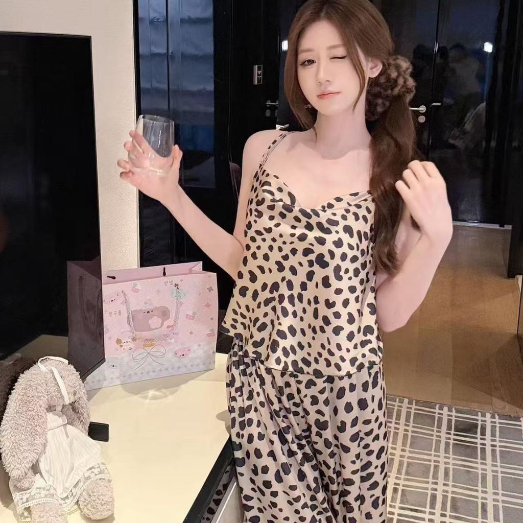 French Leopard Print Suspender Pajamas Women's Summer New Ice Silk Loungewear Suit Can Be Worn Outside Pure Desire Style High Sense