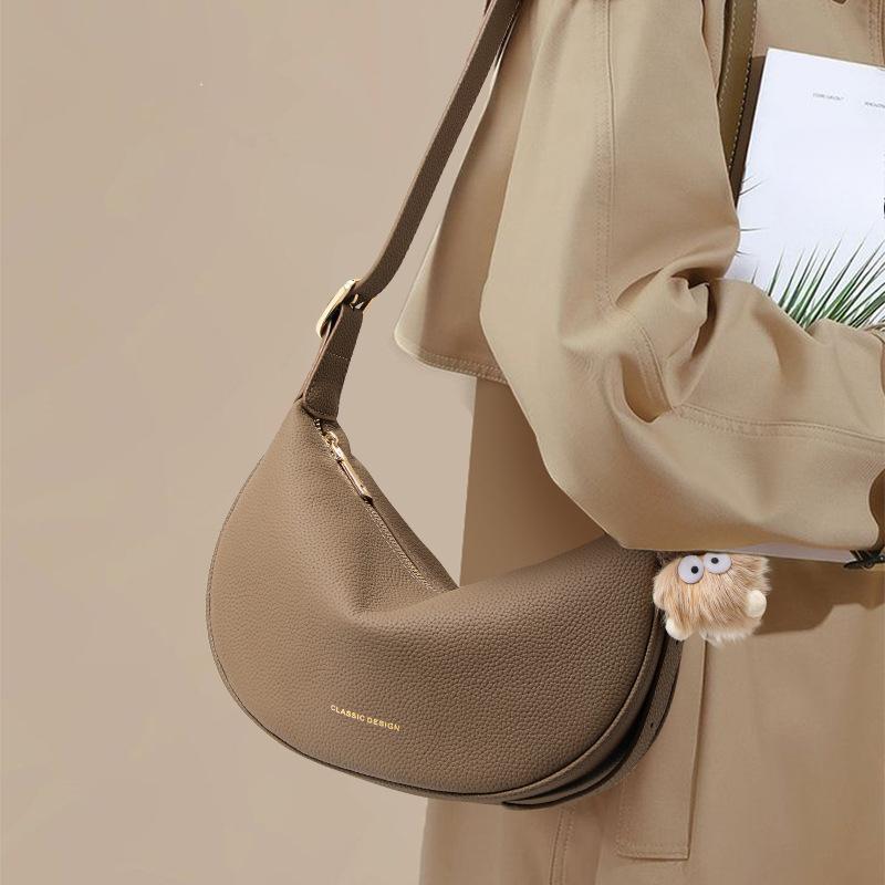 Real Leather Dumpling Bag for Women's New Summer Fashion Crossbody Bag Niche Saddle Bag
