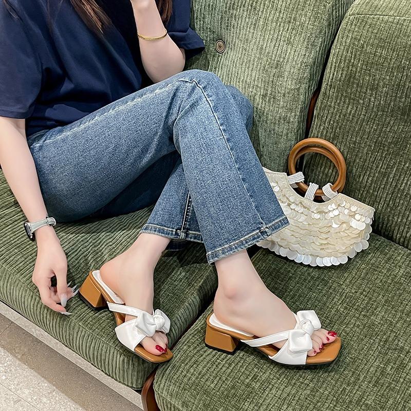 Mode Blockabsatz Pantoletten Damen Sommer Neu Eckige Zehen Offene Zehen Schleife Ausschnitt Atmungsaktiv Rutschfest Abriebfest Hohe Absätze