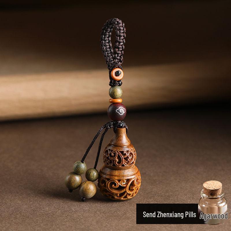 Small Green Sandalwood Gourd Keychain & Scented Pendant