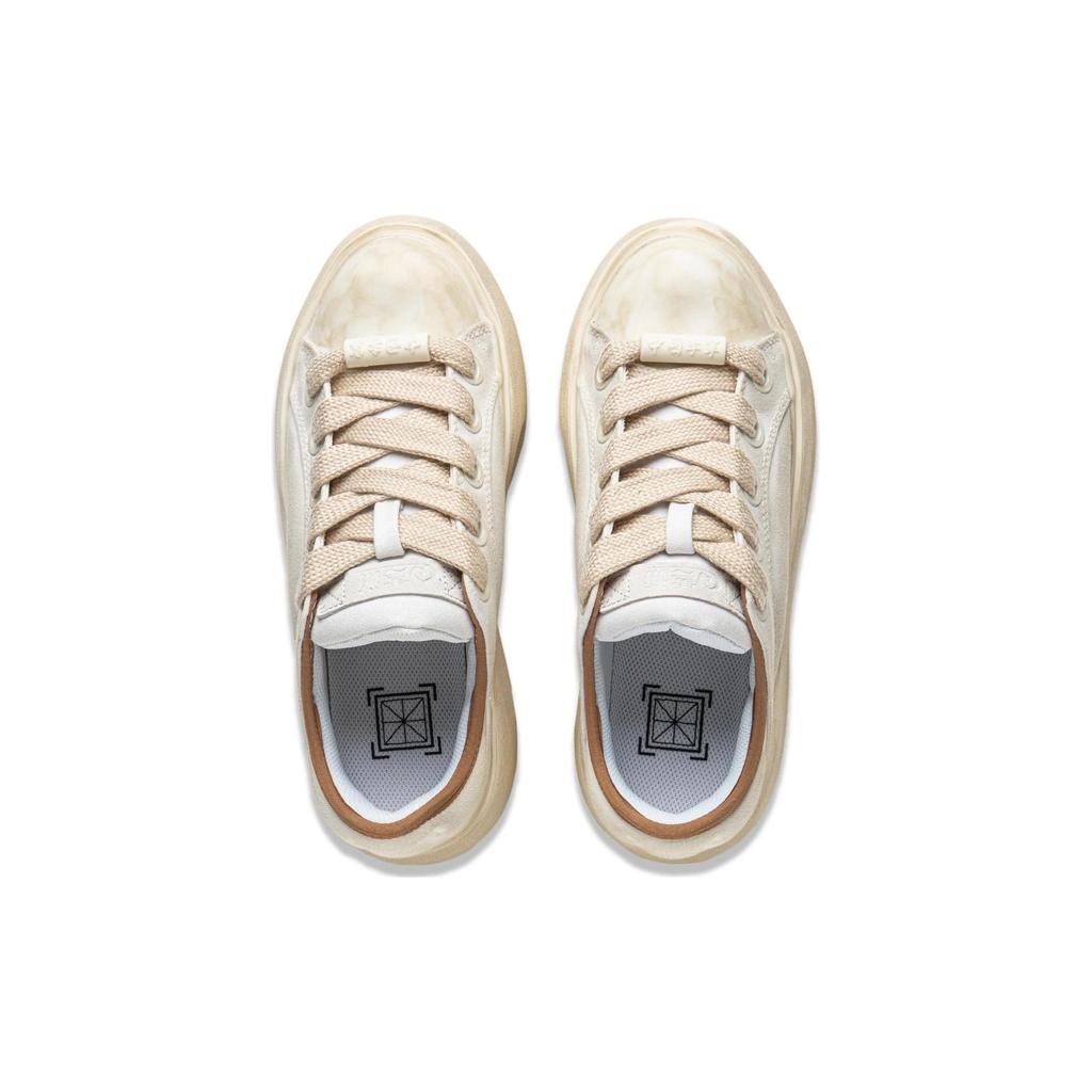 Li Ning Yun You C4D Comfortable Slip Resistant Low Top Casual Shoes Women's Ivory AZGT044-6