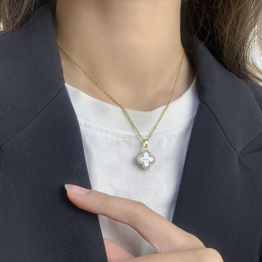 Necklace Does Not Fade Women's Summer Double-sided Four-leaf Clover Necklace Women's Fashion High-end Temperament Necklace Light Luxury Collarbone