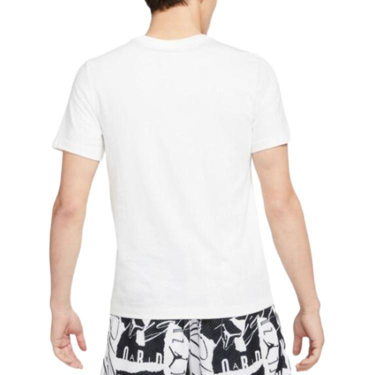 Nike Sports Life Collection T Shirts Men's White Crew Neck Moderate Straight Fit DA9880-100