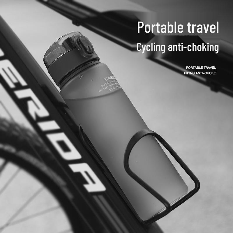 

Casino Frosted Portable Sports Water Bottle with Lid - Creative Handy Cup for Men, Women, Students 400ml зелёный