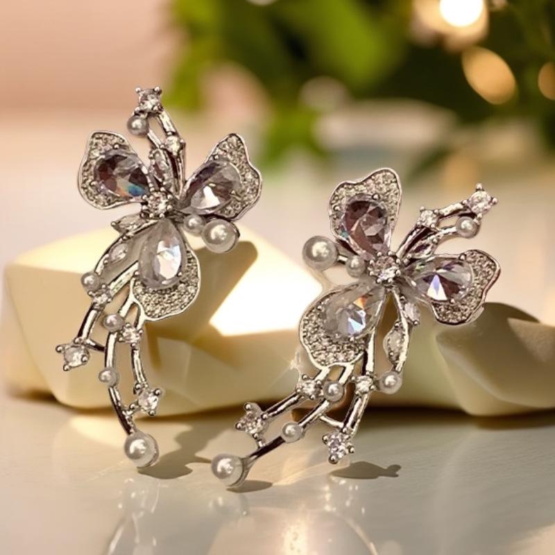 Flower Pearl Rhinestone Korean Earrings - 925 Silver Studs, Women's Fresh & Sweet Fashion Jewelry
