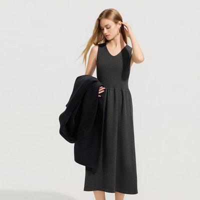 Tatu Autumn Winter V-Neck Slim Knit Midi Dress