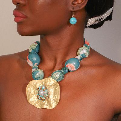 Statement-Perlenkette mit geometrischem Anhänger für Damen Trendiger Schmuck für Strandpartys
