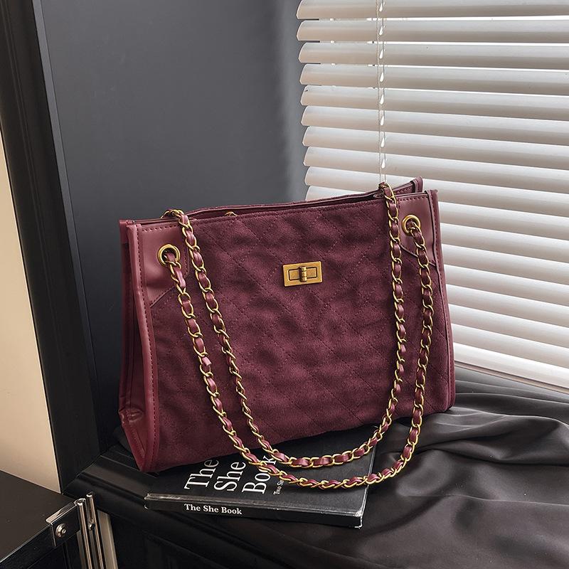 Fashion New Autumn and Winter Diamond Commuter Retro Tote Bag Chain Large Capacity Shoulder Women's Bag Messenger Bag