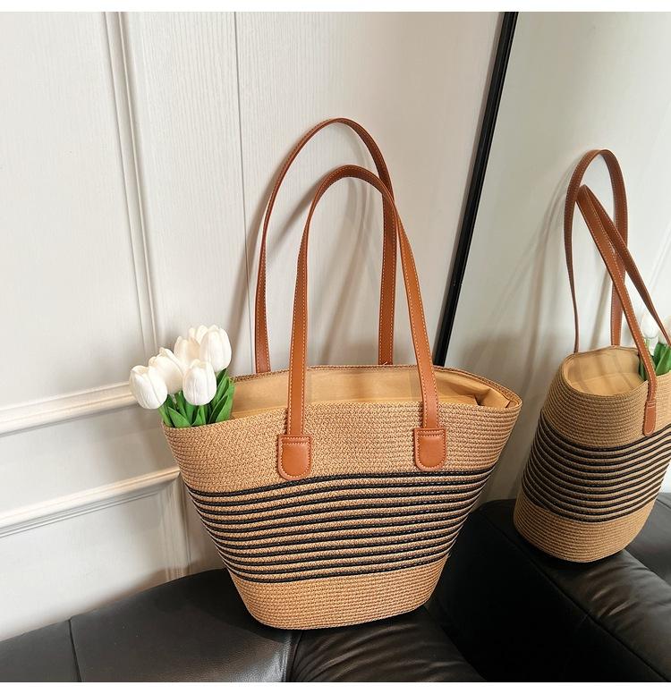 Соломенная сумка женская весенняя сумочка приморская сумка-ведро большая вместимость плетеная сумка через плечо плетеная соломенная сумка сумка-ведро