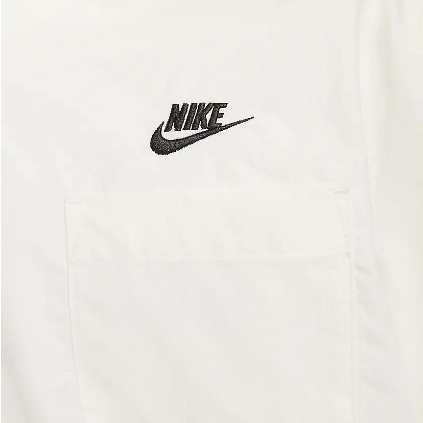 Nike Vyšívaná Jednobarevná Volný Střih Ležérní Pohodlná Jednořadé Zapínání Nastavitelný Lem Krátký Rukáv Košile Pánská Topy Plachetně Bílá FN3903-133