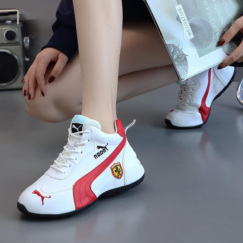 Sneakers Basse Casual da Uomo 2025: Scarpe da Ginnastica Bianche, alla Moda, Comode, Suola Morbida
