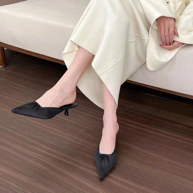 Sensazione di freddo! Pantofole a punta in morbida pelle, nuove scarpe estive da donna con tacco medio e stiletto Muller