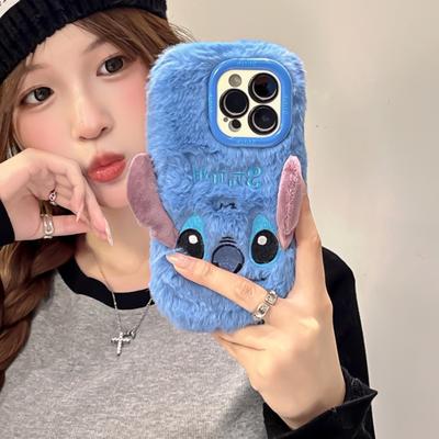 Per iPhone 11 12 13 14 15 16 Pro Max Plus Peluche Ricamato Cartoon 3D Stitch Custodia per Telefono Foro Supporto Lente Copertura Protettiva