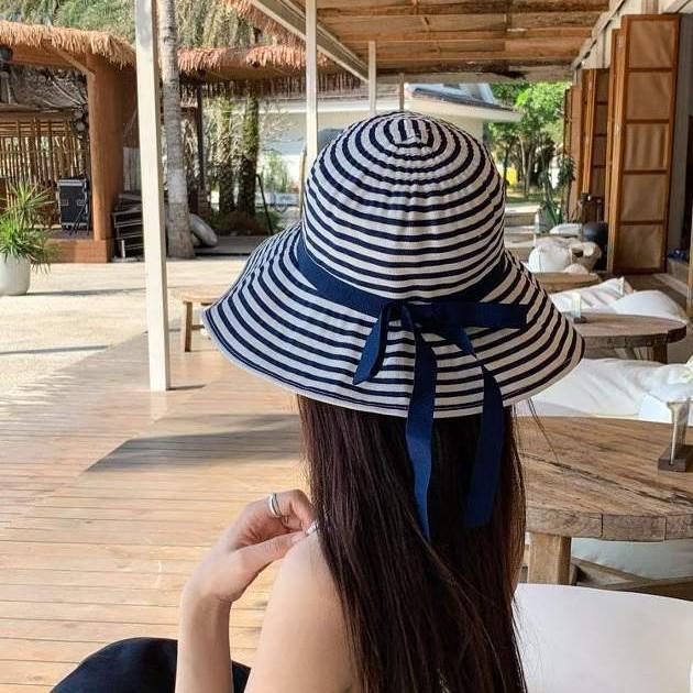 Pasiasta kapelusz plażowy kapelusz typu bucket casualowy składany kapelusz przeciwsłoneczny z szerokim rondem pasek kapelusz-miska letni kapelusz z tkaniny chroniącej przed słońcem