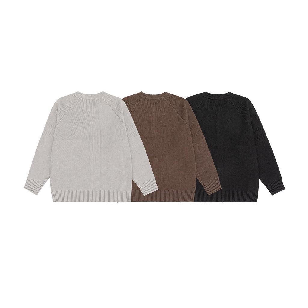 Men's Retro Japanese Design Round-Neck Button-Up Cardigan - Versatile Autumn/Winter Knitwear for Couples