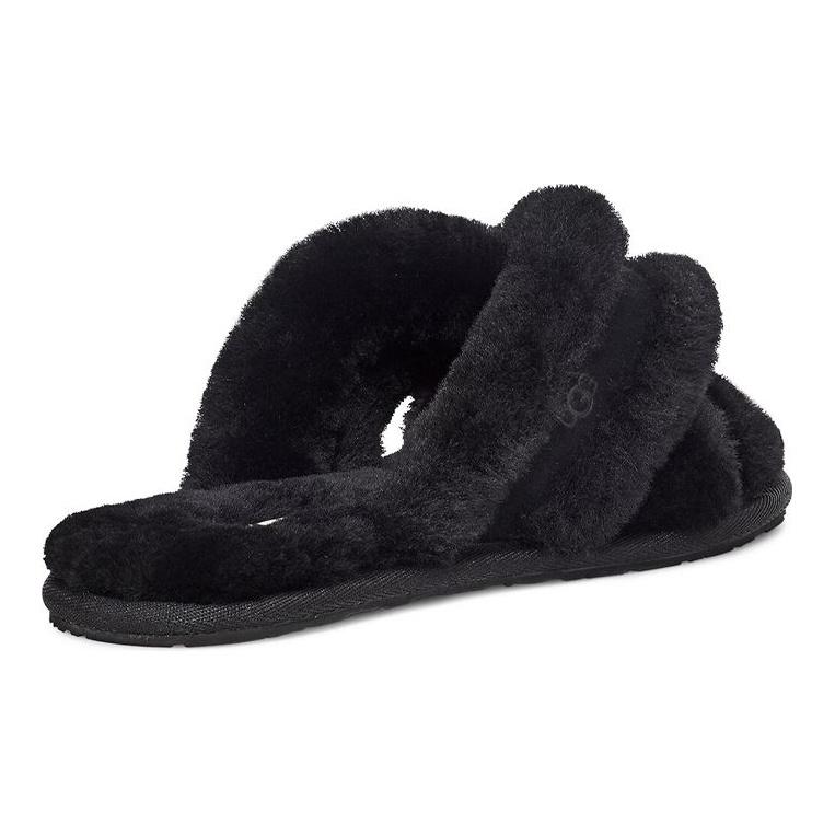 UGG Scuffita Teplé módne papuče s flísovou podšívkou Dámske papuče Čierne 1123572-BLK
