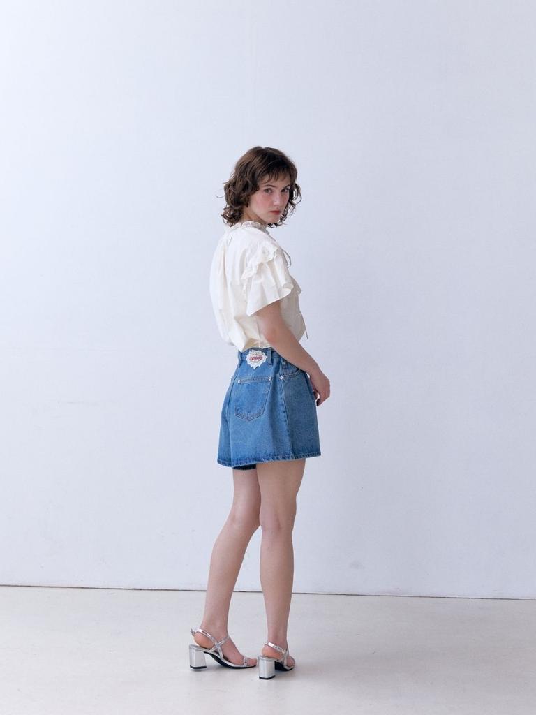 FABRICSEOUL Pintuck Denim A-Line Shorts_Dark Blue