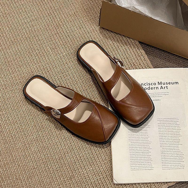 Retro versatile flat bottom women's bag head half slippers 2025 spring and summer new French high-end slippers women's wear