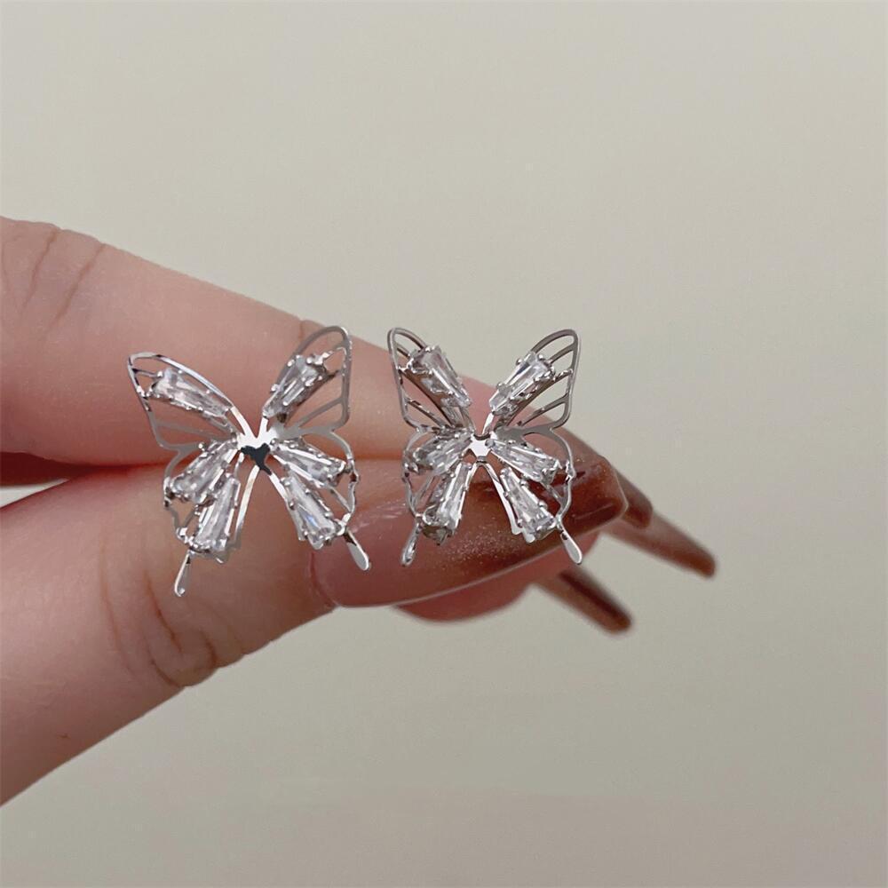 

Copper Color Hollow Butterfly CZ Crystal Rhinestone Stud Earring for Women Female Sweet Zircon Wholesale Wedding Christmas Gift