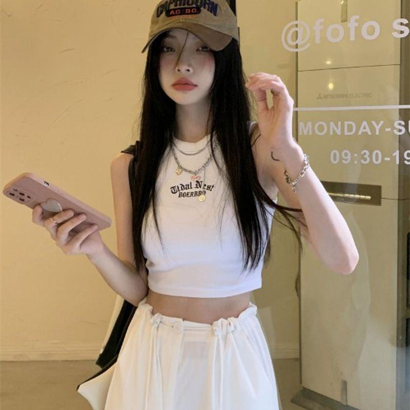 

Sexy I-Shaped Vest Inner Match Small Sling Women s Summer Retro Short Outer Wear Slim Fit Sleeveless Top with Chest Pad White All yards(40.00 kg-67.50 kg)