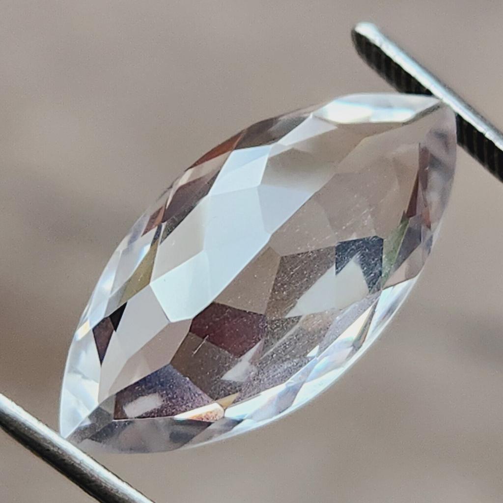 CERTIFIED 27 Ct Natural Ceylon White Sapphire Marquise Shape Loose Gemstone